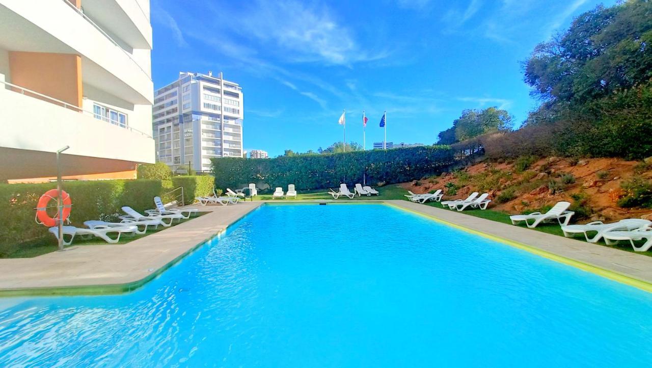 Flamingo View - Pool + Wifi + Ac Apartment Portimao Exterior photo